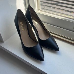 BCBG black pumps